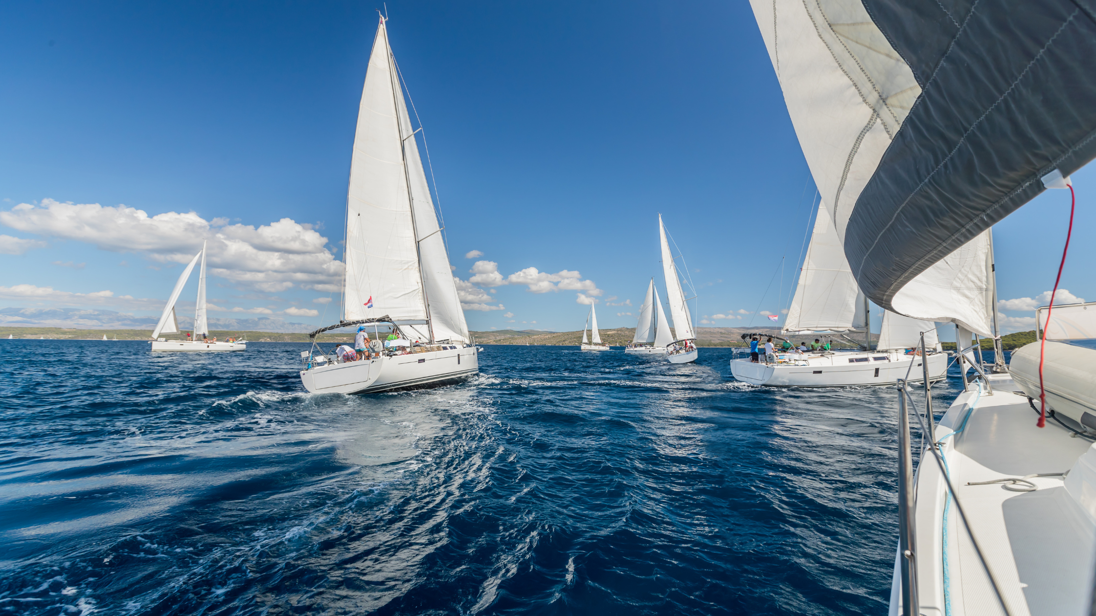 Cold Weather Sailing: Frostbiting Gear Guide